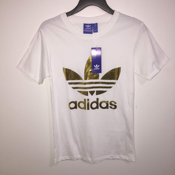 🚨SALE🚨 NWT WHITE ADIDAS TREFOIL SHIRT - Picture 1 of 5